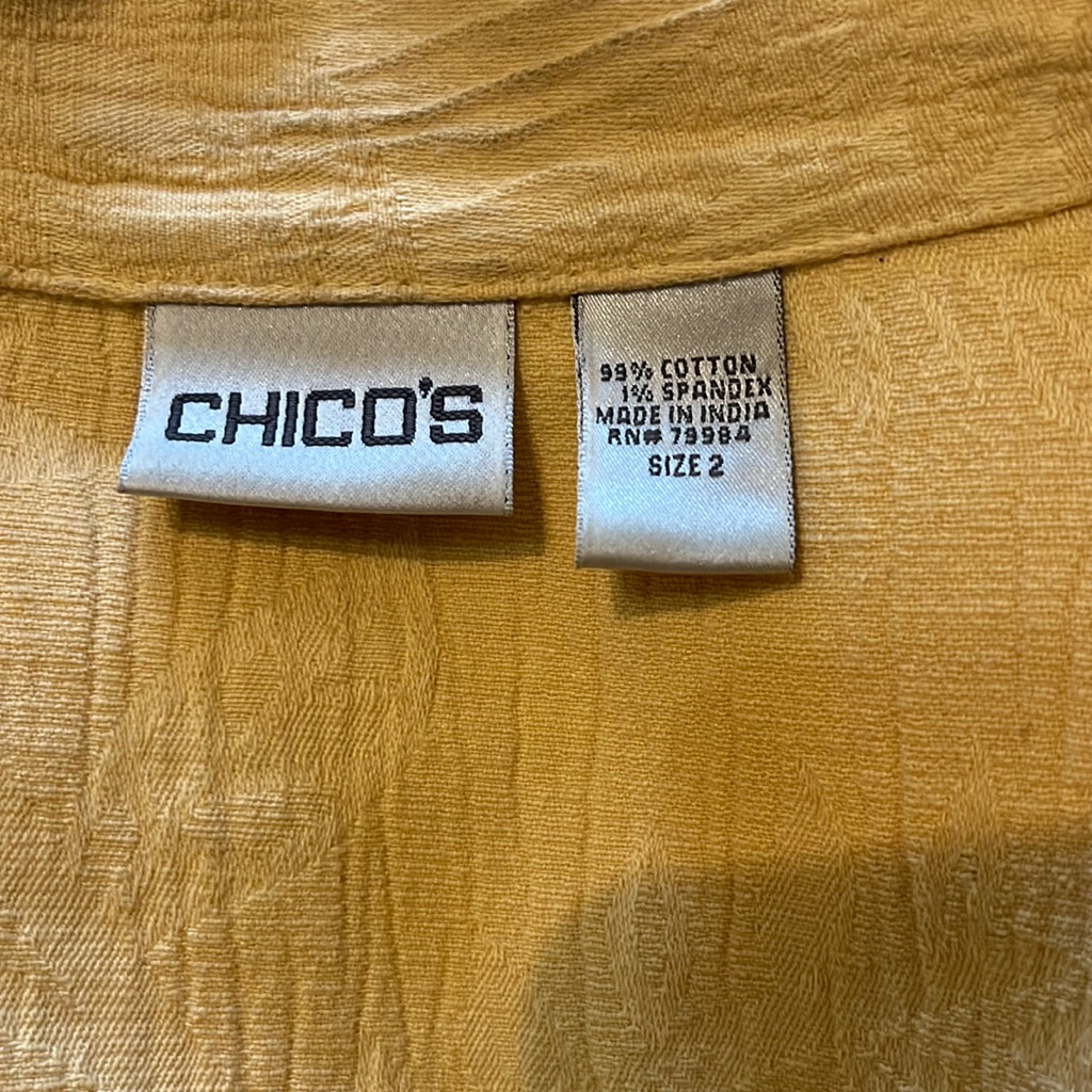 Chicos Shorter Cotton Jacket Size 2 For A Burst Of Color Chicos Shorter Cotton Jacket Size 2 For A Burst Of Color